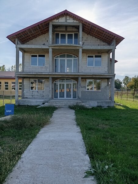 Corbii Mari